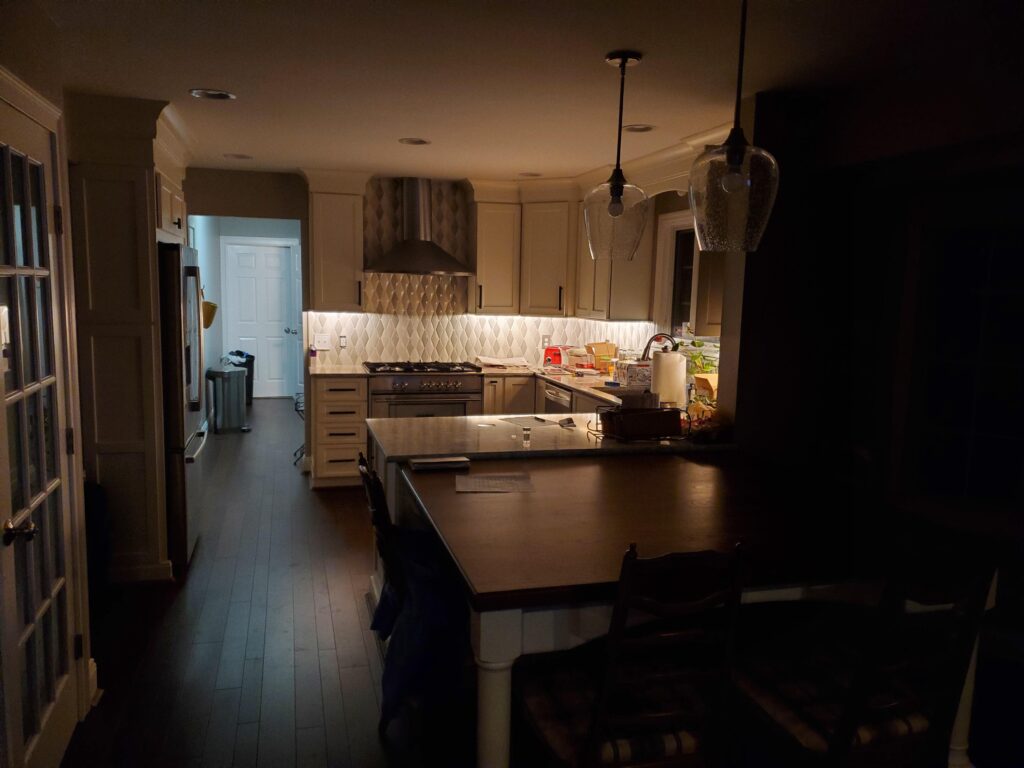 Anderson Township remodel - After - Kitchen under cabinet lighting 1