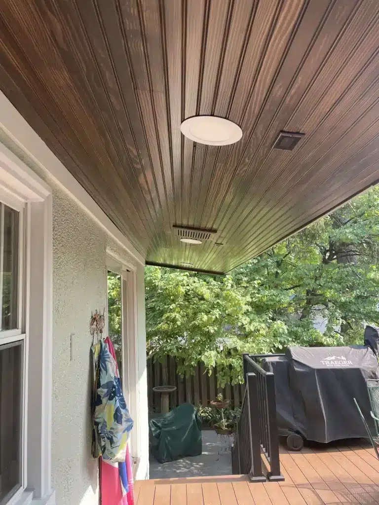 Deck & screen porch Cincinnati - Custom eaves