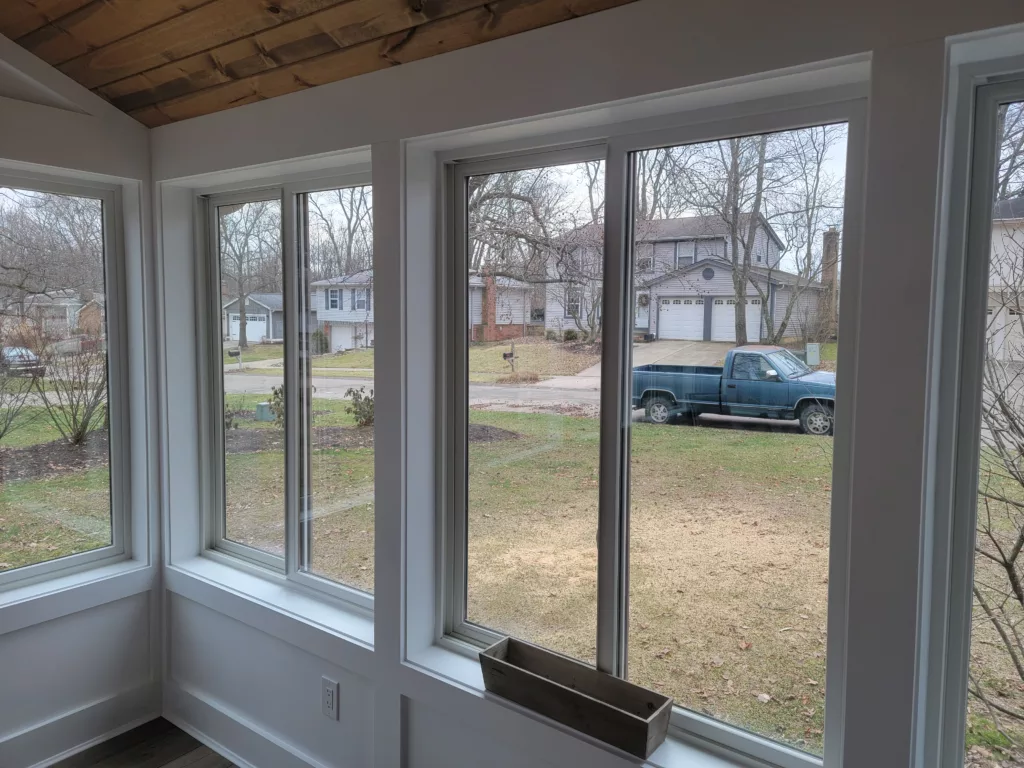 Maineville OH sunroom addition - Windows