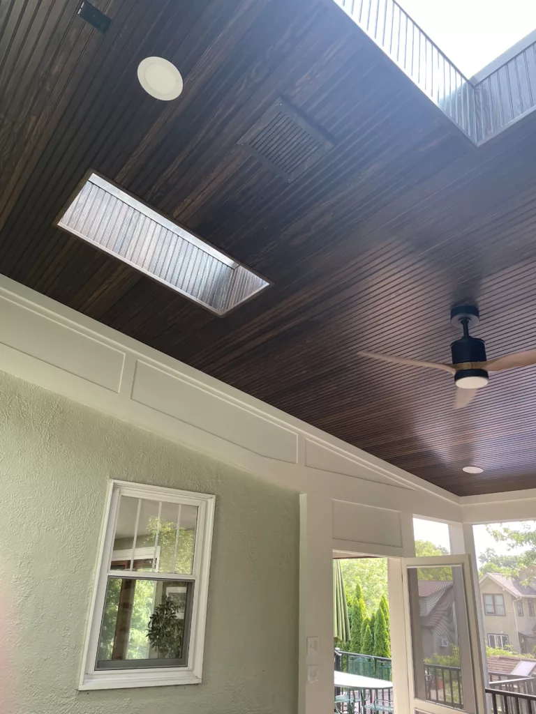 Deck & screen porch Cincinnati - Custom ceiling